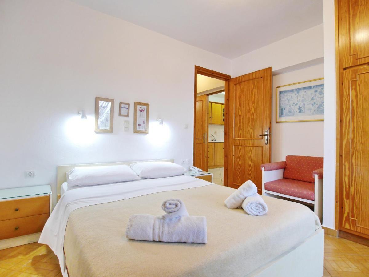 Rouladina Apartments สตาโลส ภายนอก รูปภาพ
