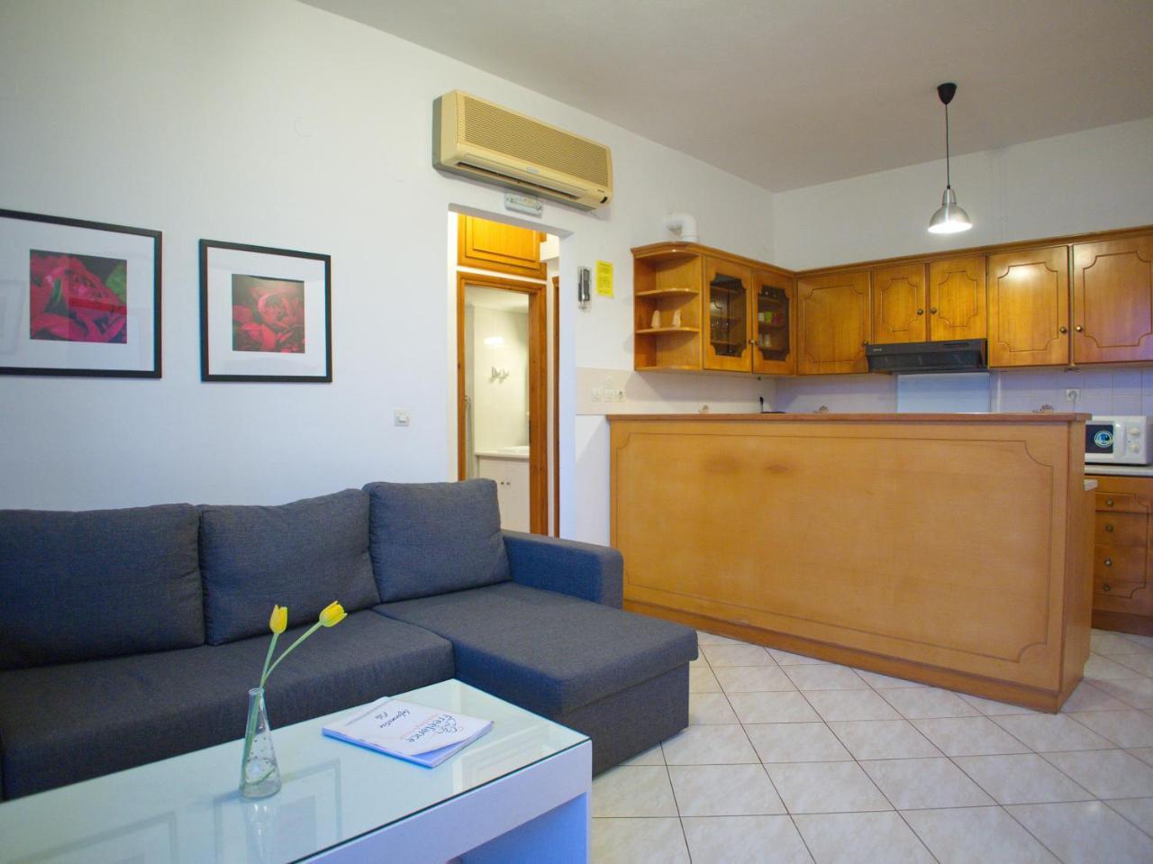 Rouladina Apartments สตาโลส ภายนอก รูปภาพ